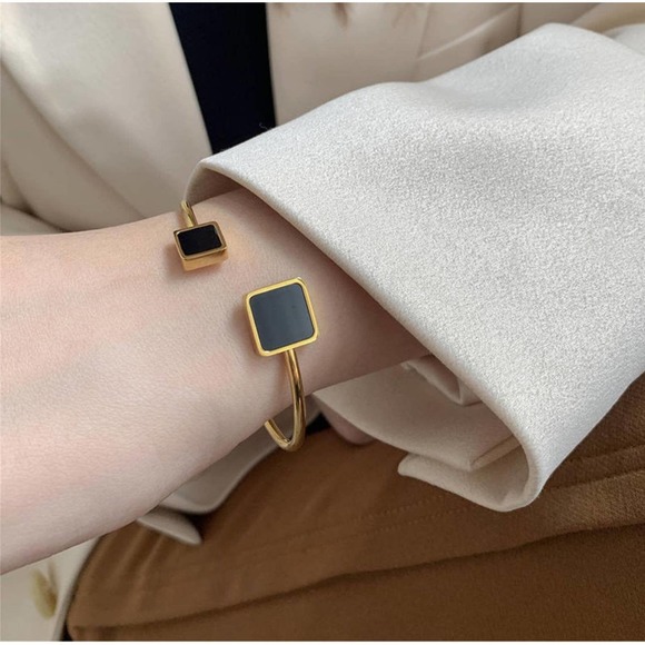 18k Gold Plated Bangle Bracelet\ 3pc - Picture 7 of 9